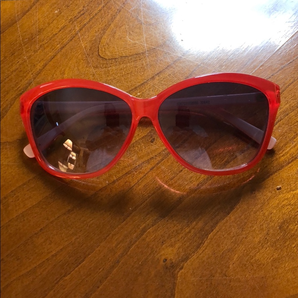 Red Fashion Sunglasses